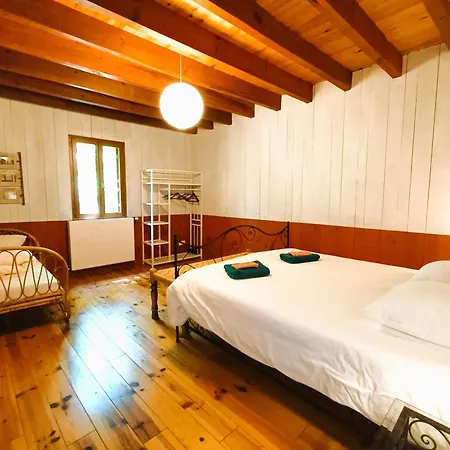 Moulin De -gîtes 14 Pers Et D'hôtes Dans Un Lieu Naturel Préservé *
